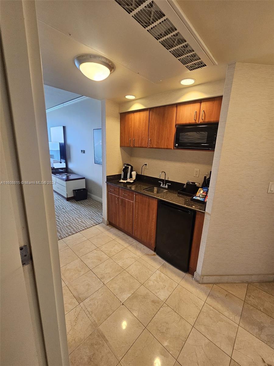 18001 Collins Ave #2112, Sunny Isles Beach, Florida image 5