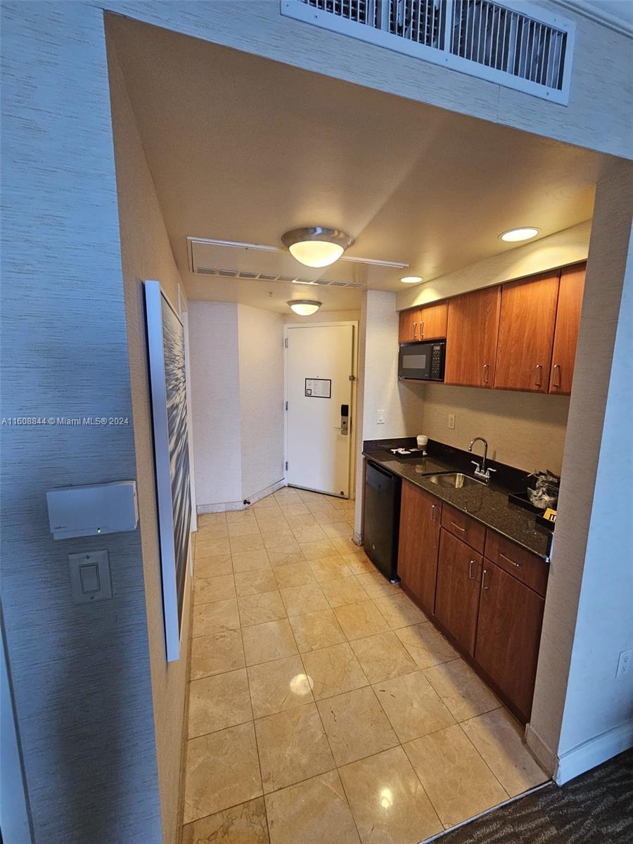 18001 Collins Ave #2610, Sunny Isles Beach, Florida image 4