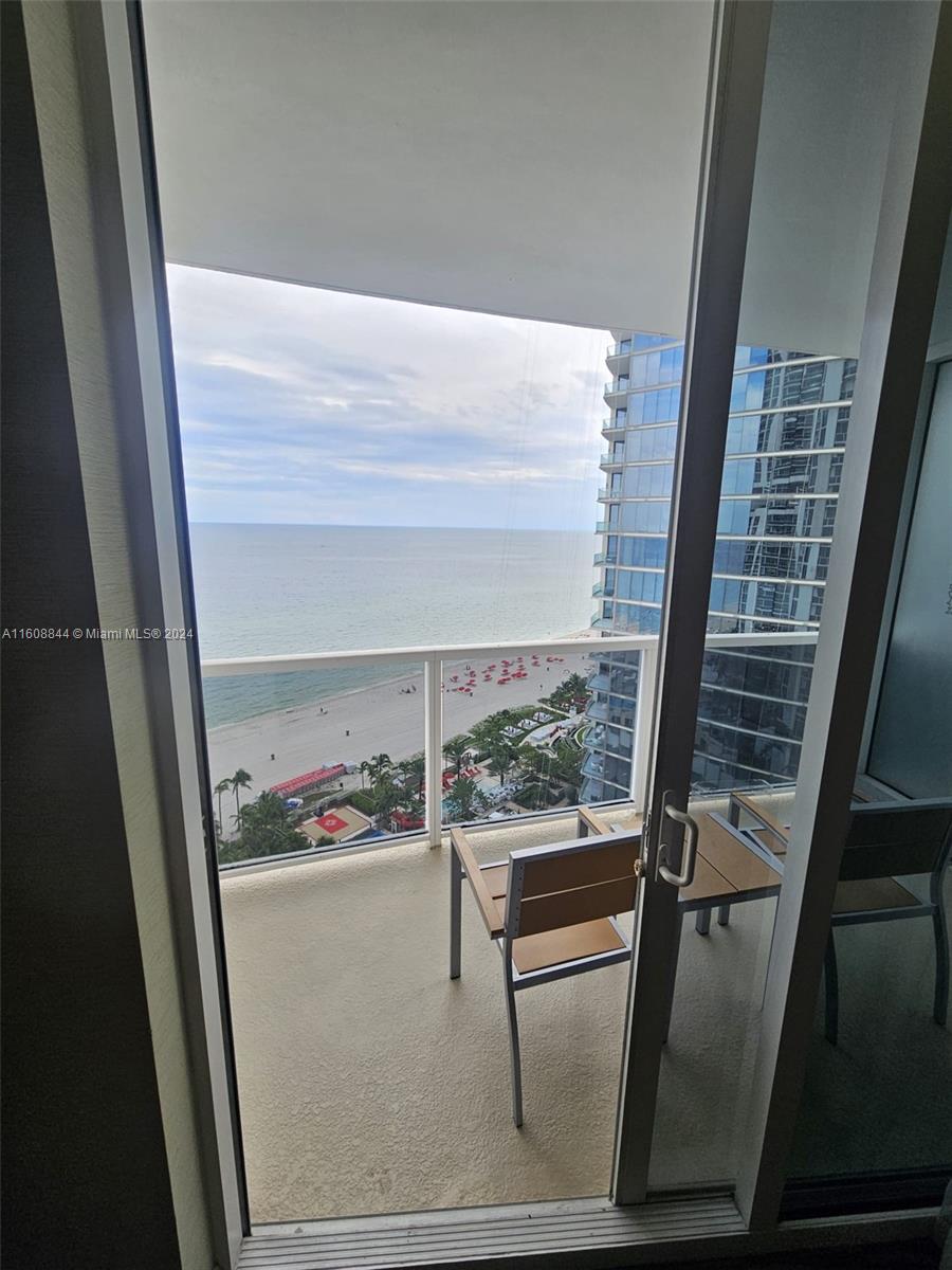 18001 Collins Ave #2610, Sunny Isles Beach, Florida image 5