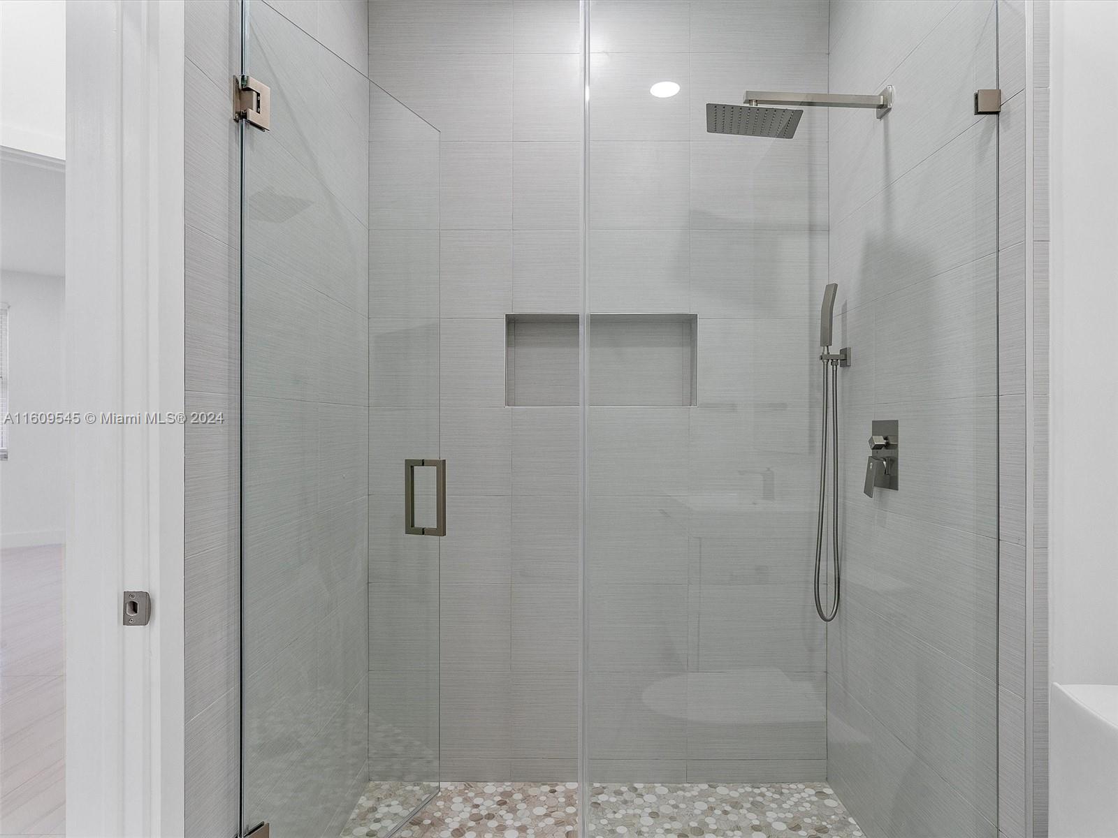 21301 NE 38th Ave #58, Aventura, Florida image 33