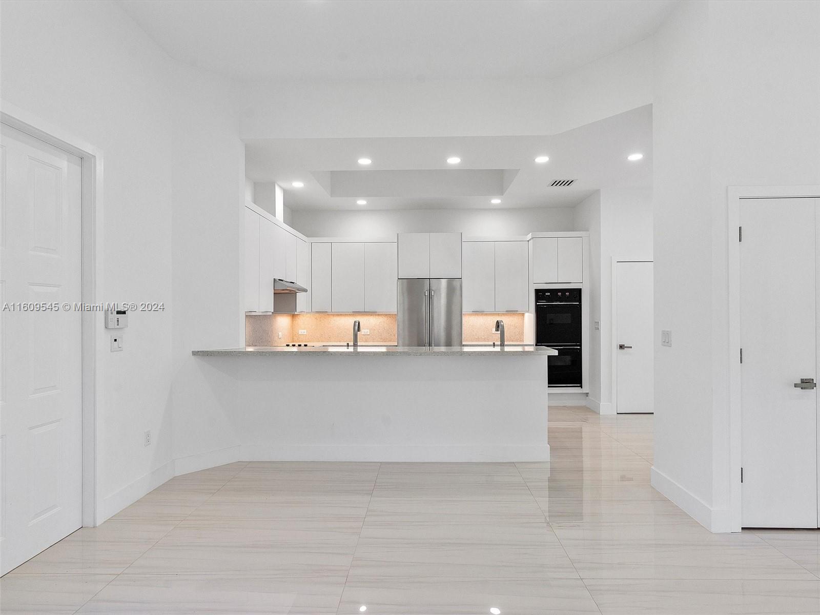 21301 NE 38th Ave #58, Aventura, Florida image 6