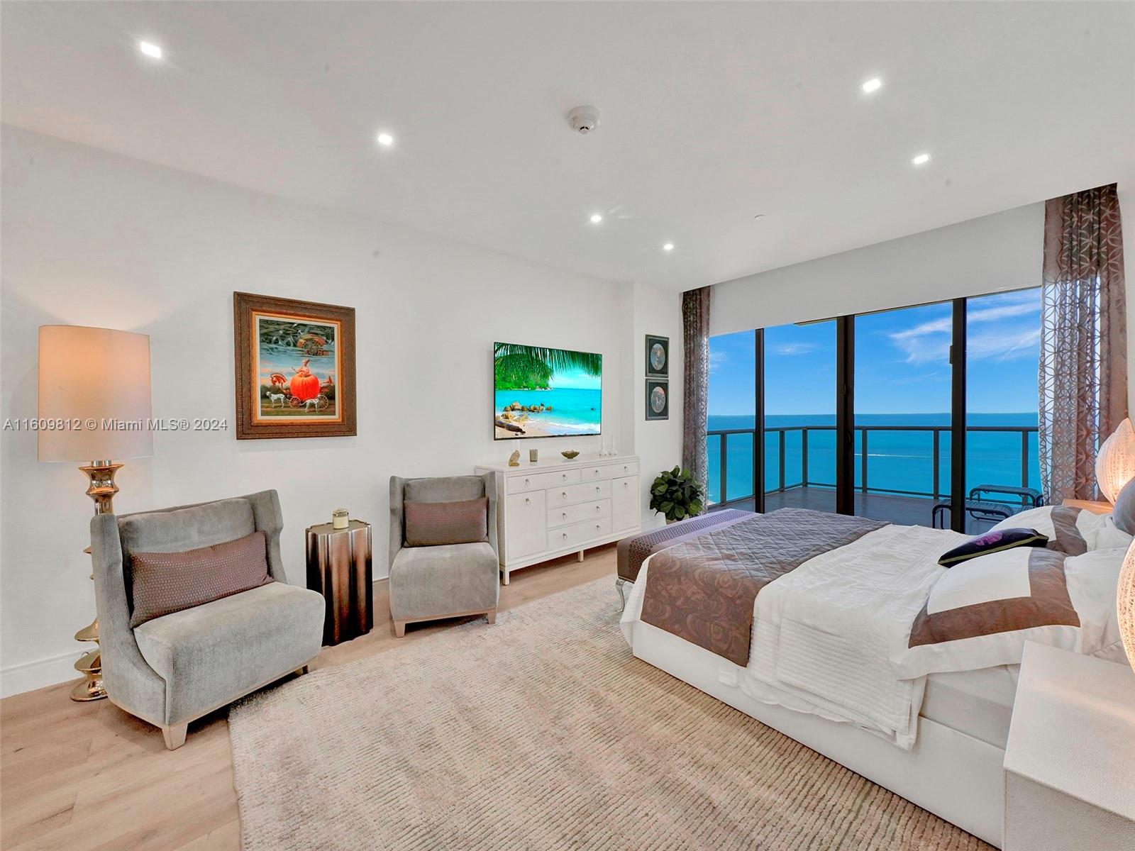 Residential, Bal Harbour, Florida image 18