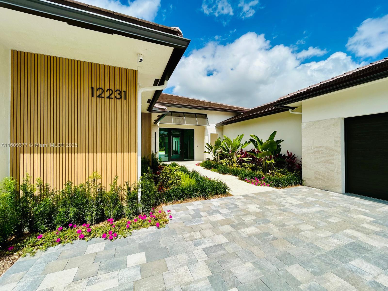 12231 SW 2nd St, Plantation, Florida image 2