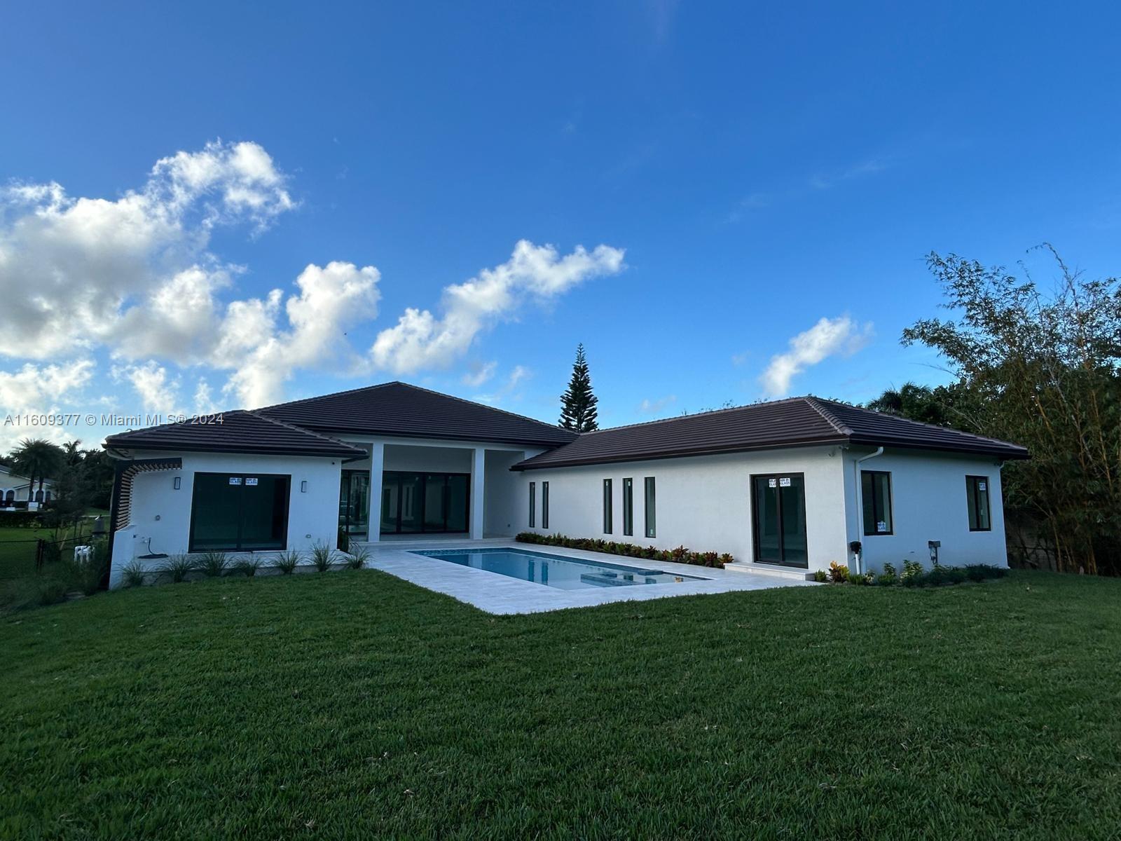 12231 SW 2nd St, Plantation, Florida image 25