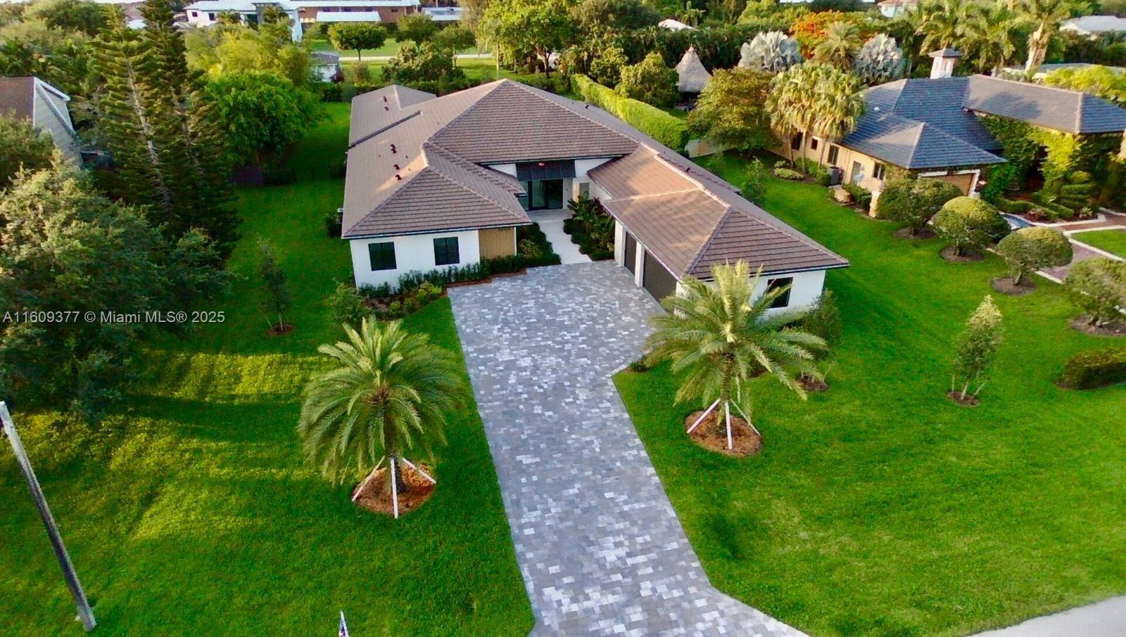 12231 SW 2nd St, Plantation, Florida image 4