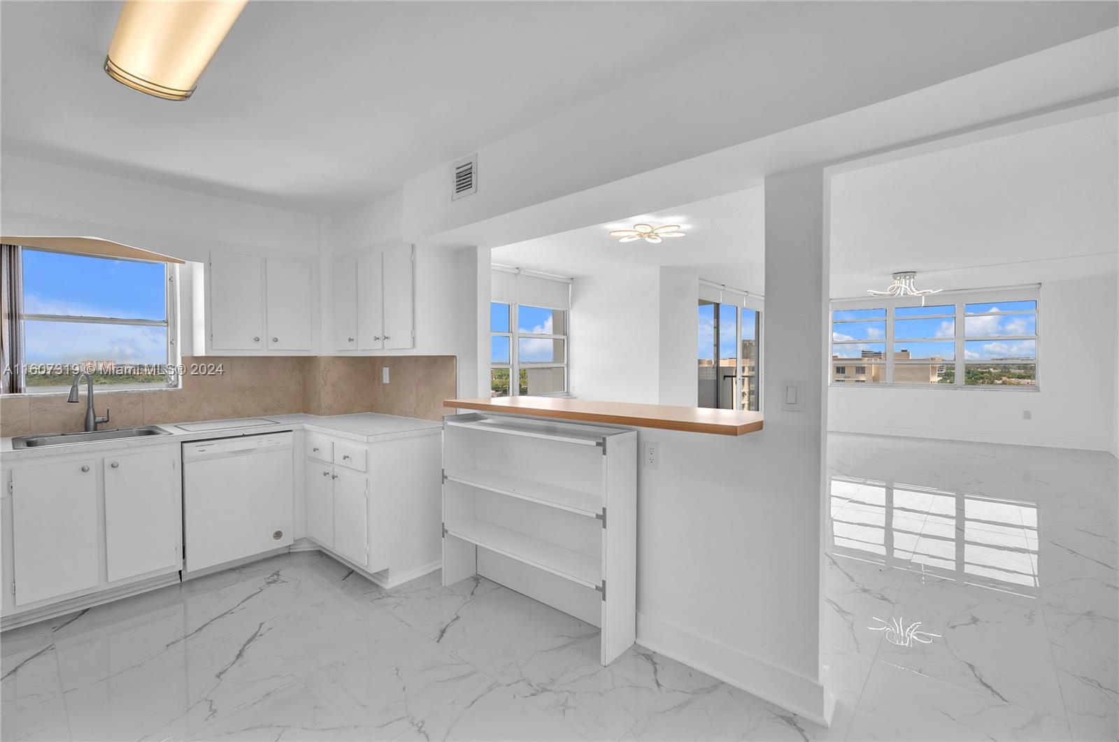 2780 NE 183rd St #1601, Aventura, Florida image 12