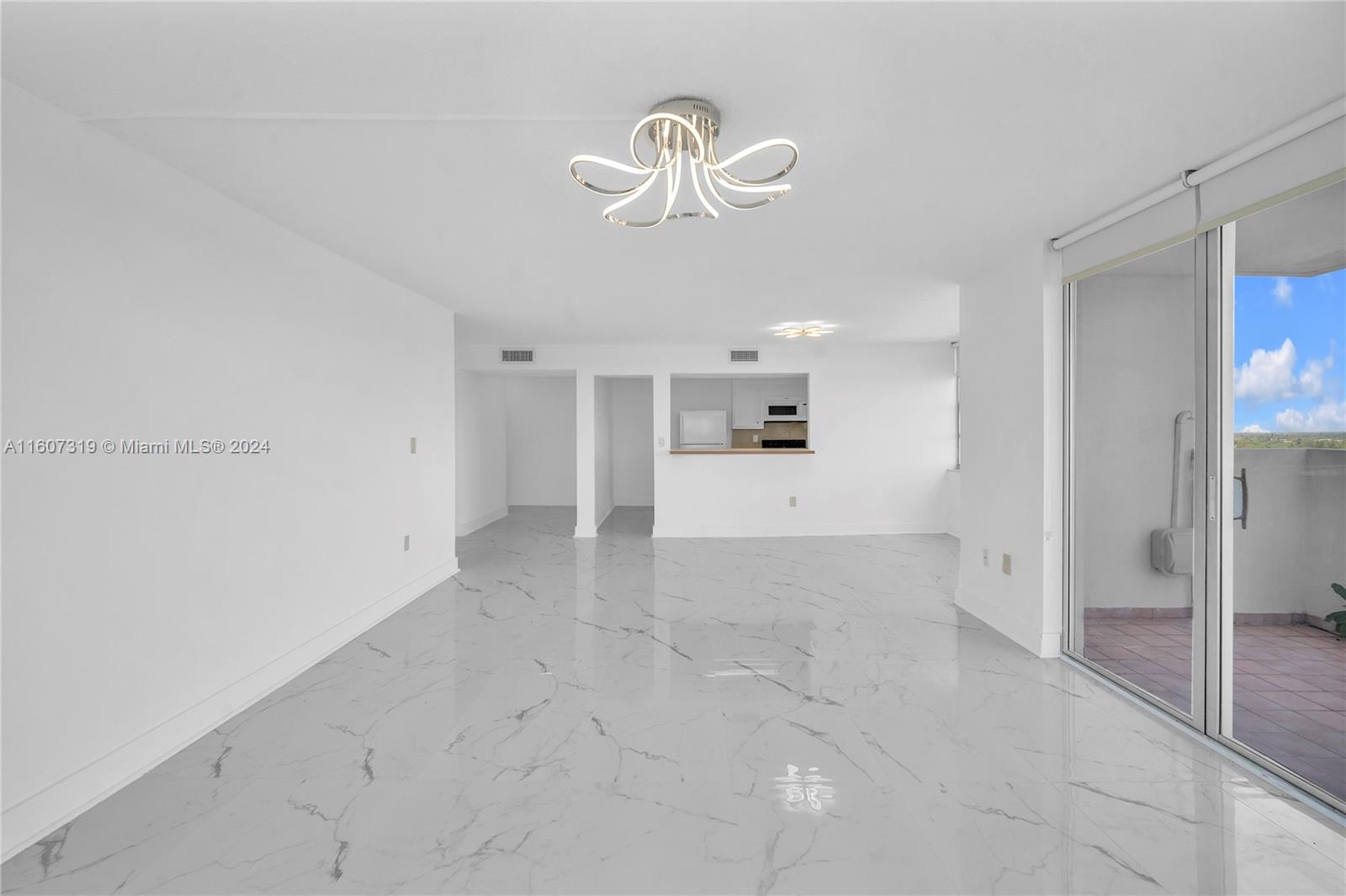2780 NE 183rd St #1601, Aventura, Florida image 7
