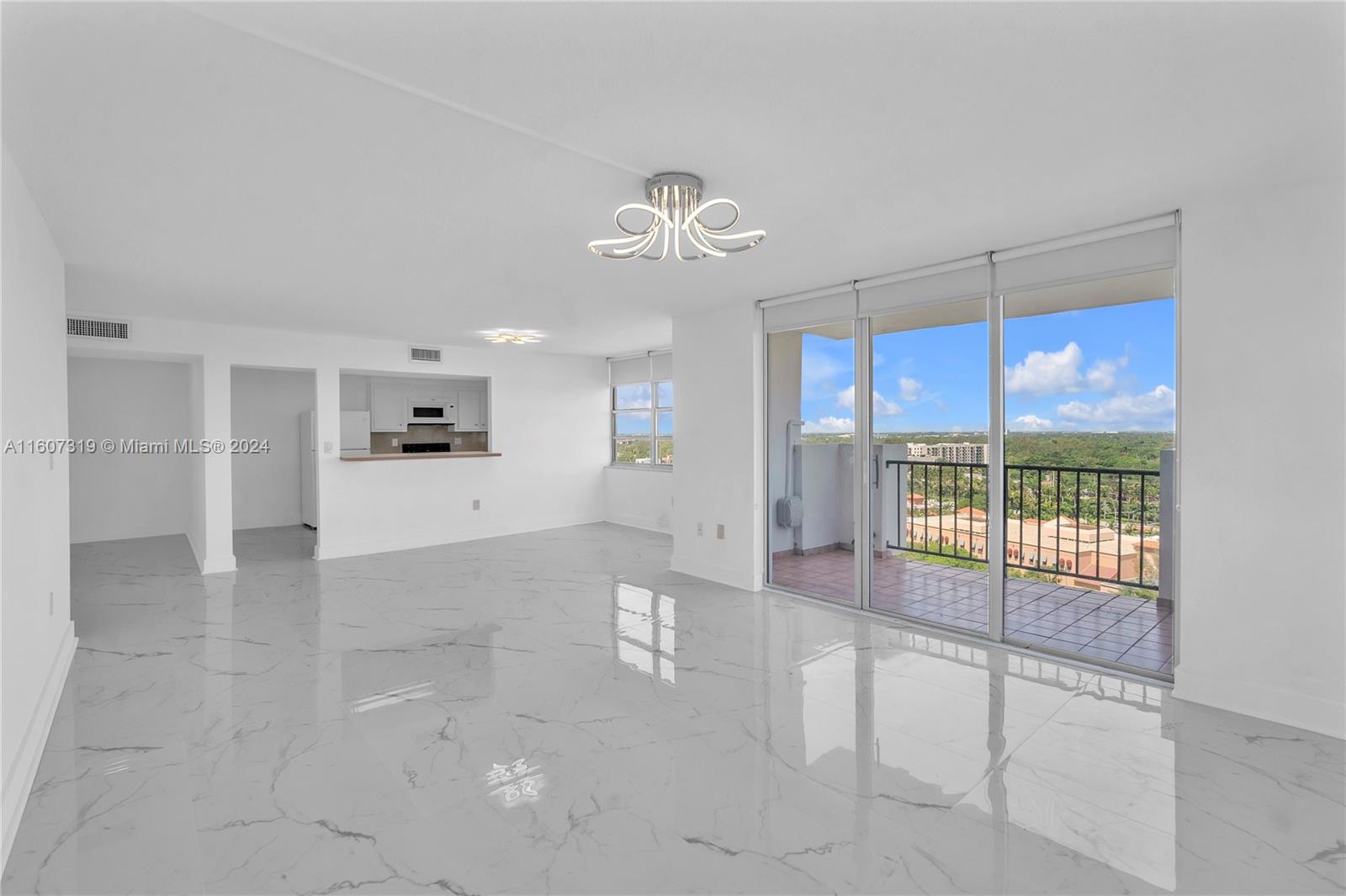 2780 NE 183rd St #1601, Aventura, Florida image 8