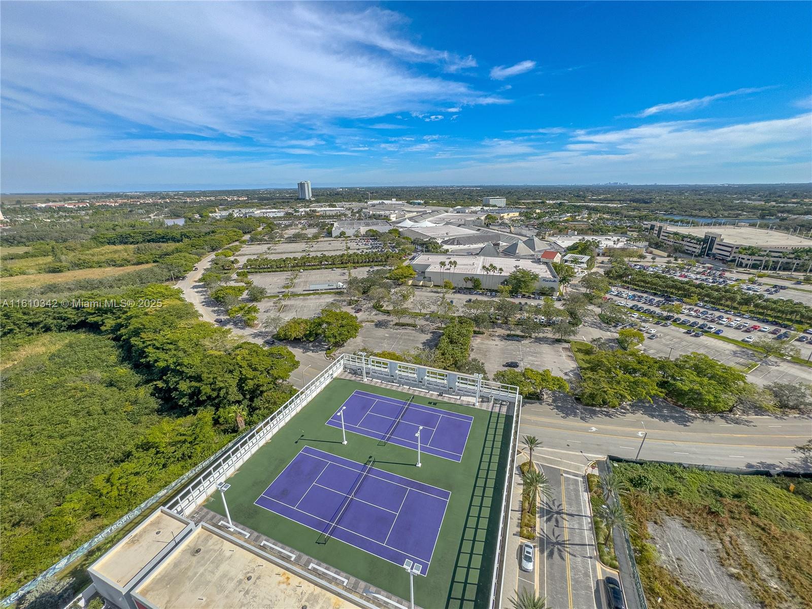 2000 Metropica Way #2009, Sunrise, Florida image 44