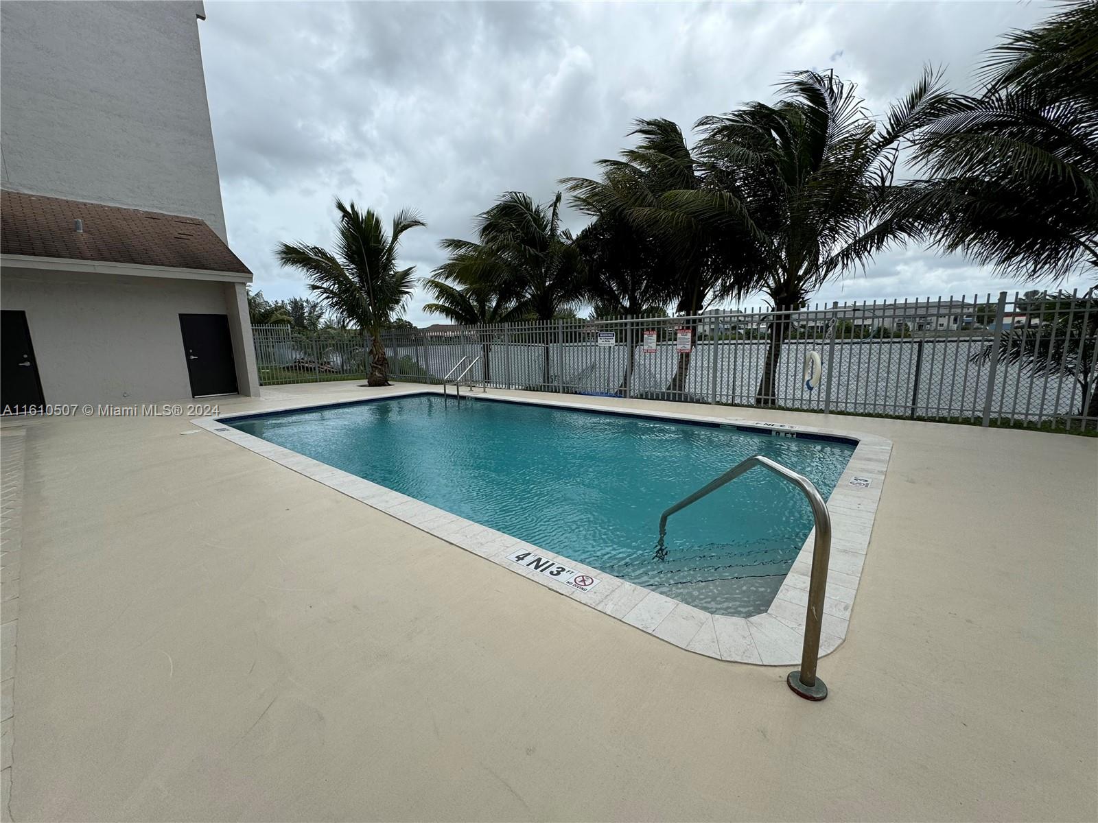 9915 W Okeechobee Rd #2-508, Hialeah Gardens, Florida image 16