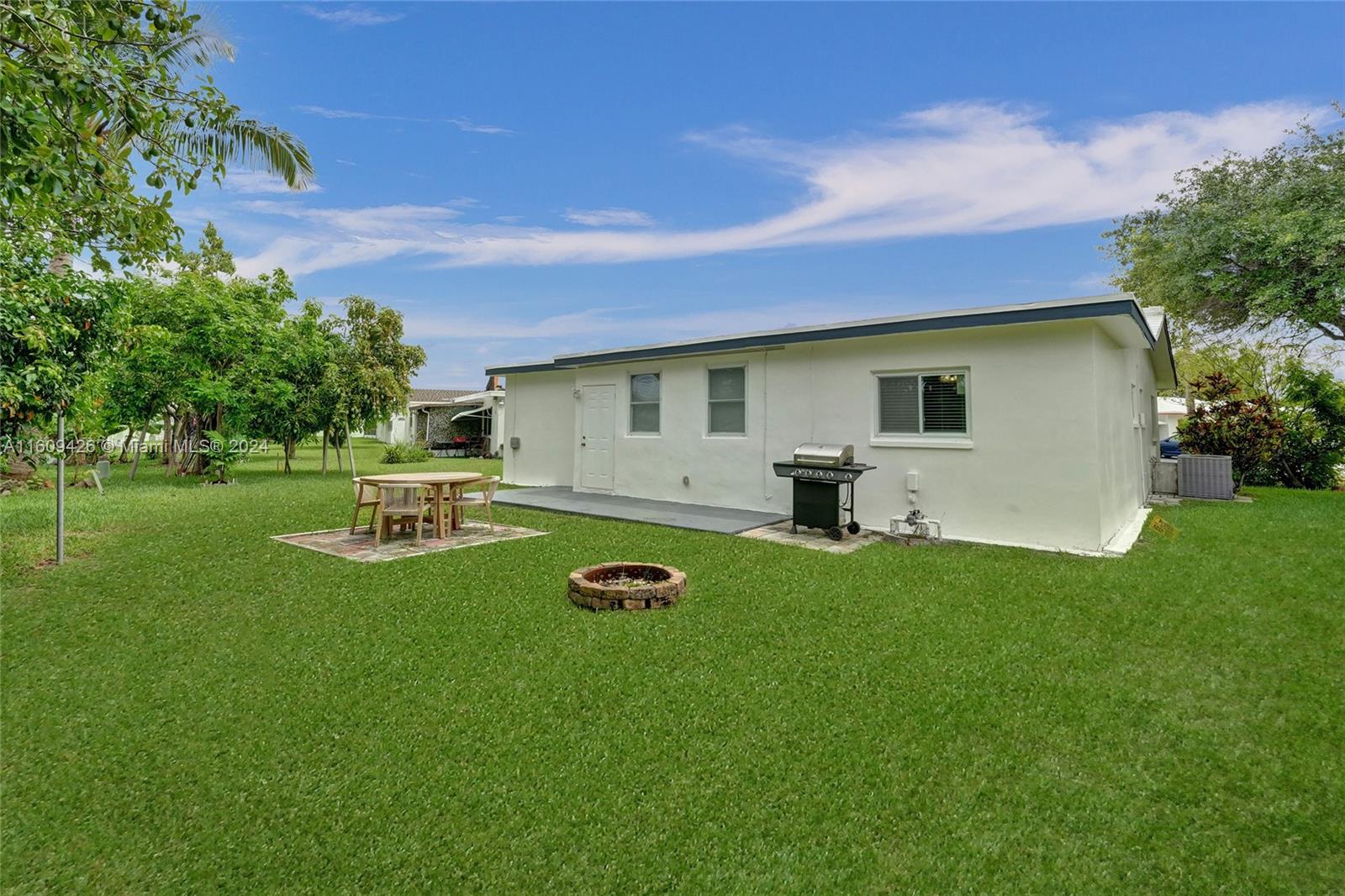 7501 NW 69th Ave, Tamarac, Florida image 30