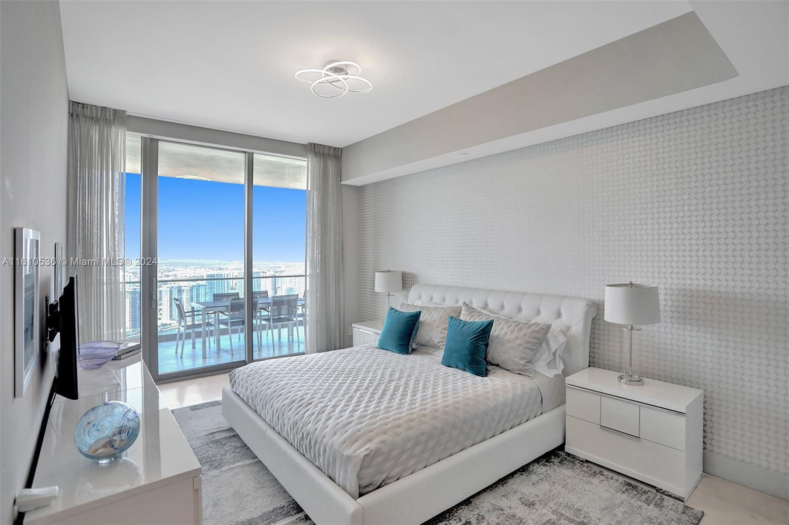 18975 Collins Ave #4302, Sunny Isles Beach FL 33160