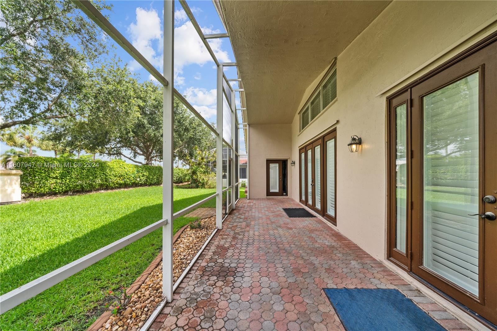 1154 NW 183rd Ter, Pembroke Pines, Florida image 41