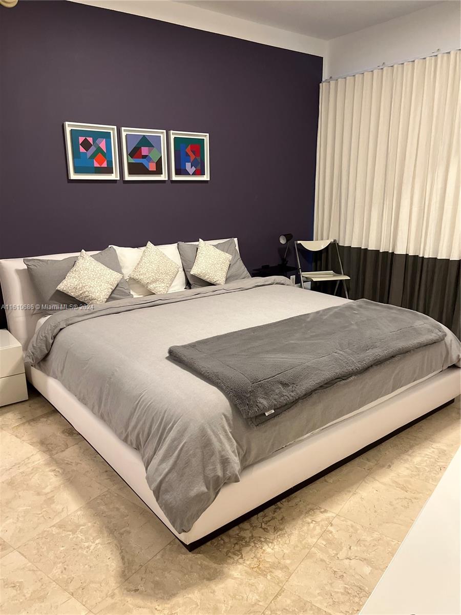 60 SW 13th St #3824, Miami FL 33130