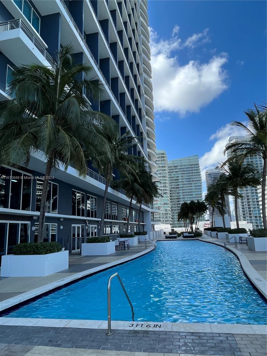 60 SW 13th St #3824, Miami FL 33130