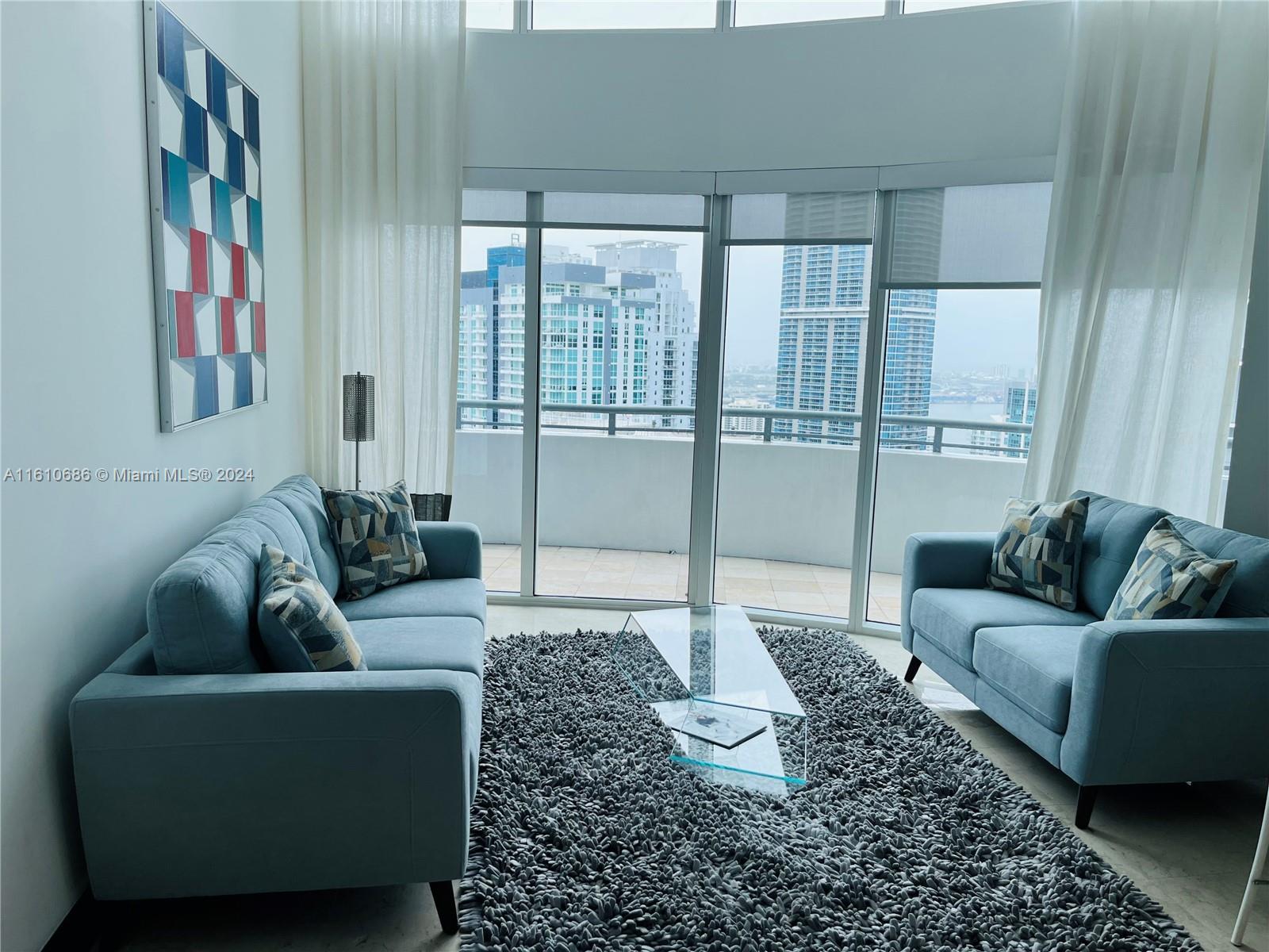 60 SW 13th St #3824, Miami FL 33130