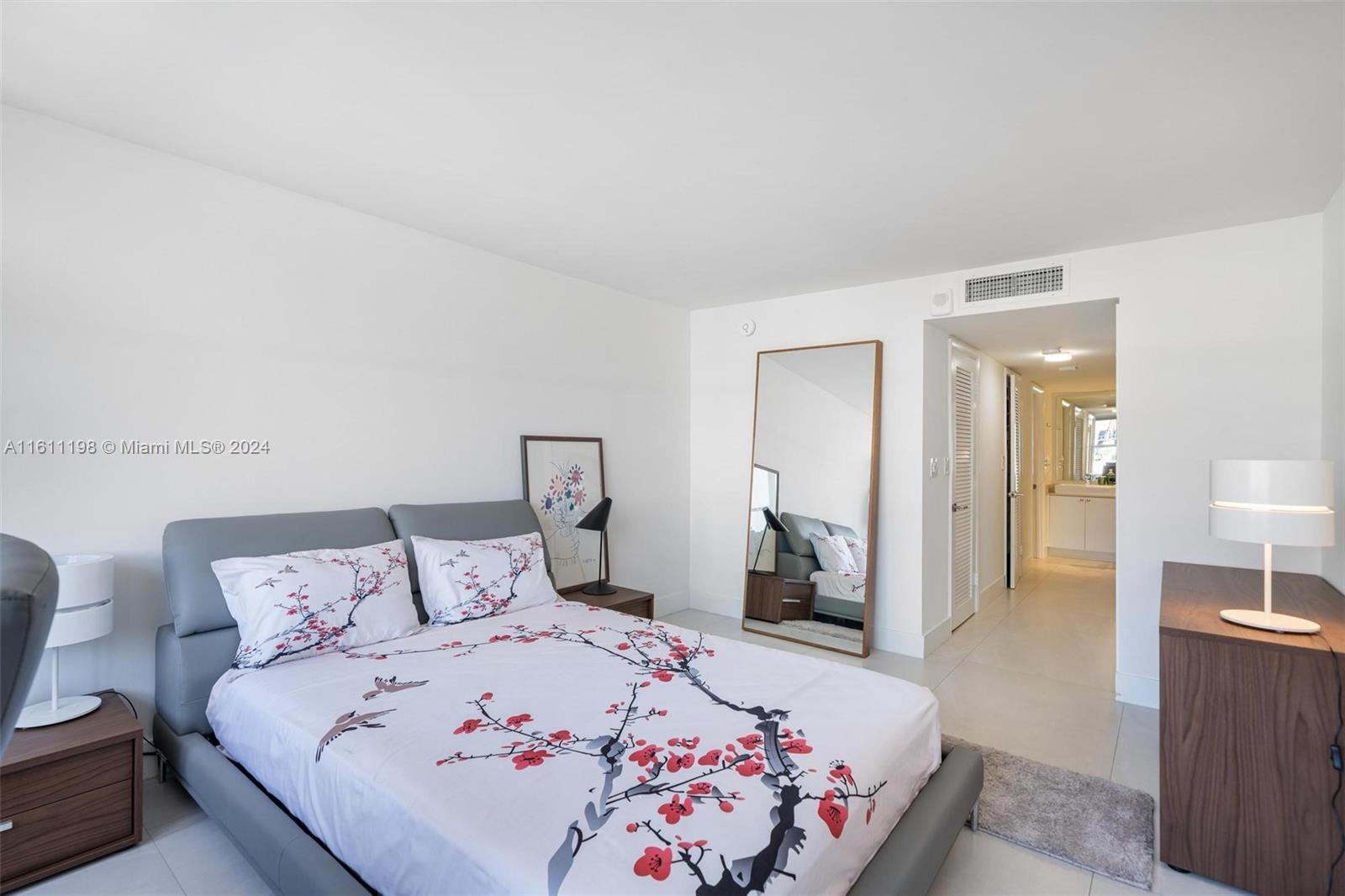 6039 Collins Ave #734, Miami Beach, Florida image 10