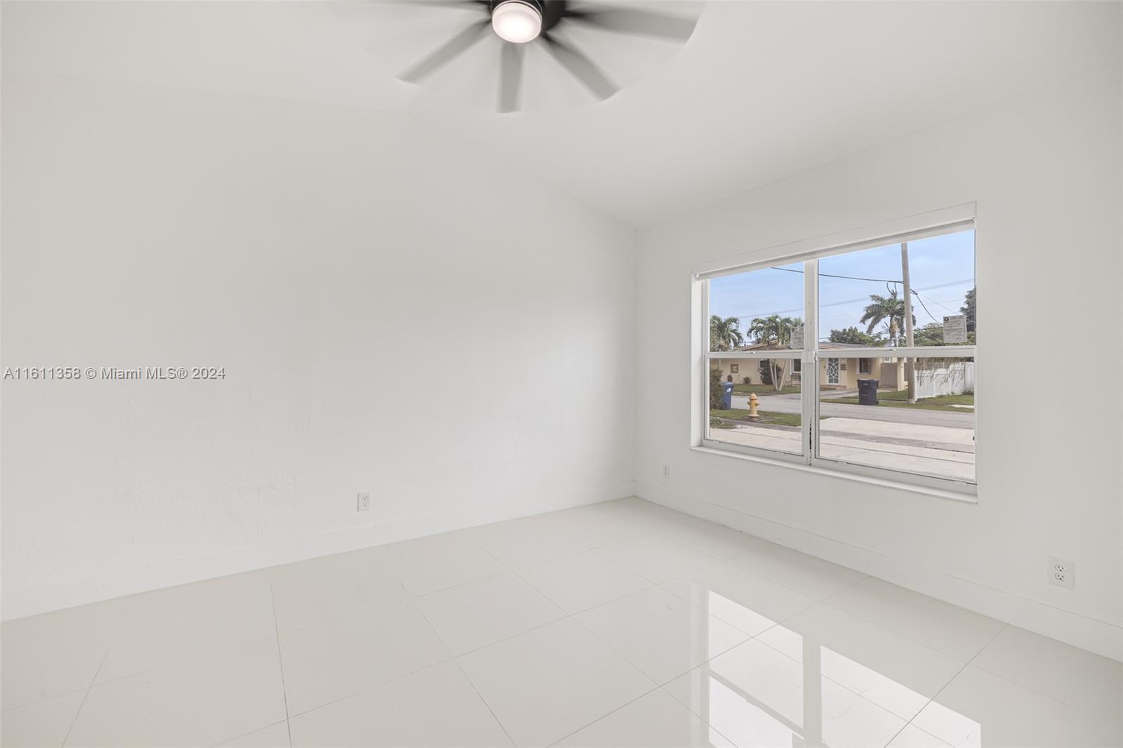 18740 NW 43rd Ave, Miami Gardens, Florida image 23