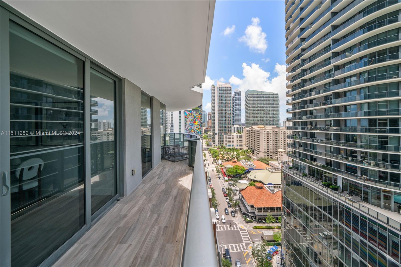 801 S Miami Ave #1401, Miami FL 33130