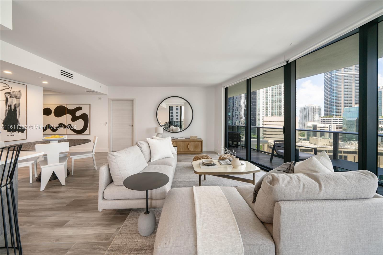 801 S Miami Ave #1401, Miami FL 33130