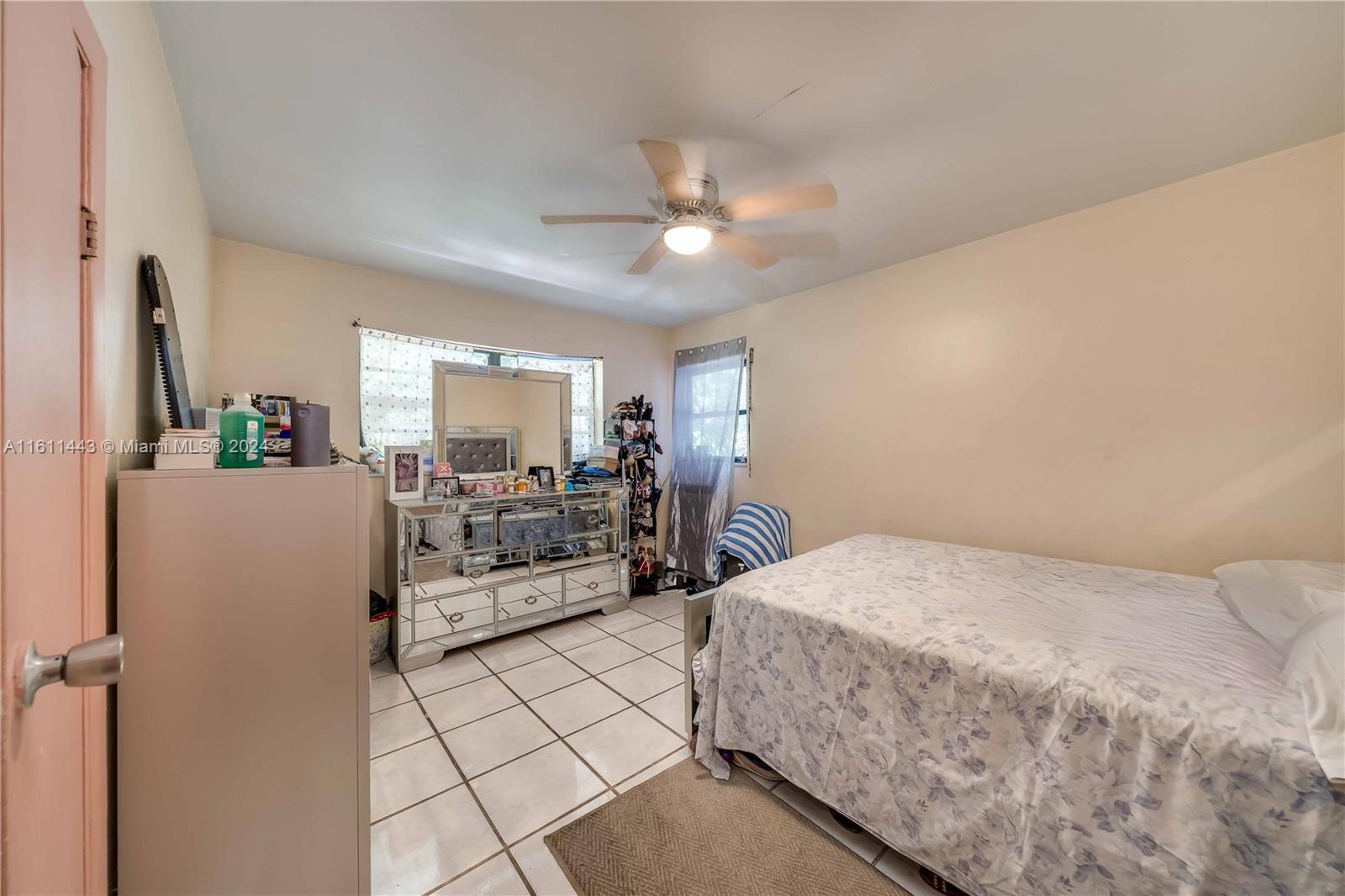 10767 NE 2nd Ave, Miami, Florida image 38