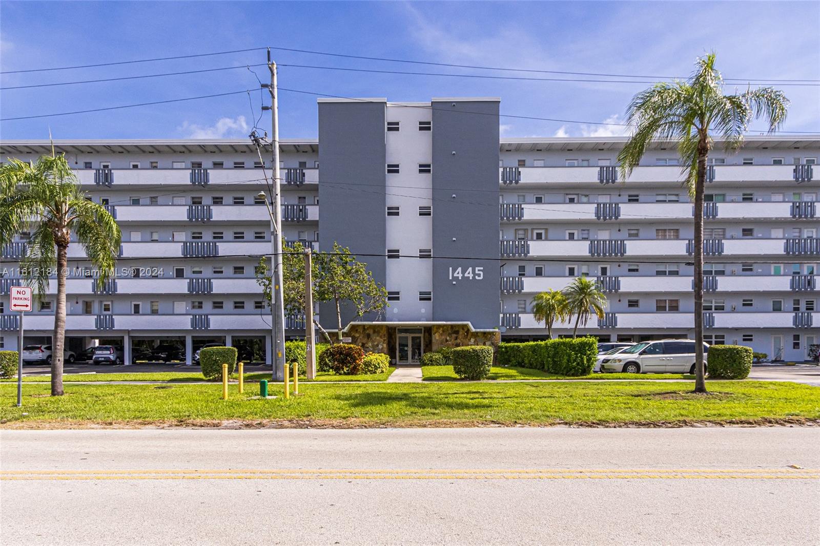 1445 Atlantic Shores Blvd #310, Hallandale Beach, Florida image 24