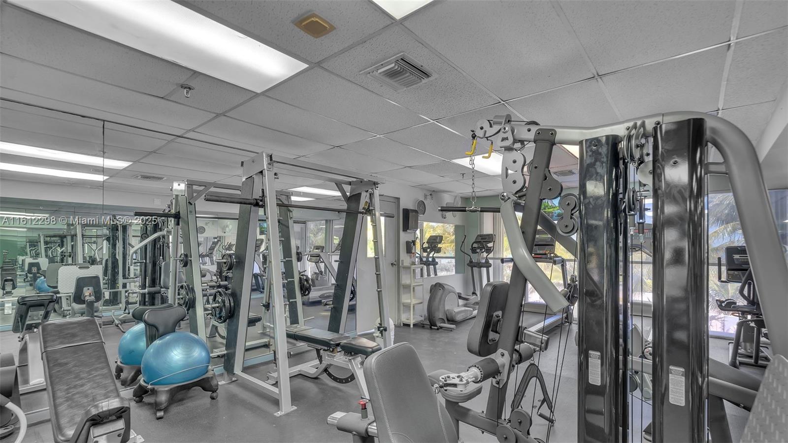 9341 Collins Ave #707, Surfside, Florida image 25