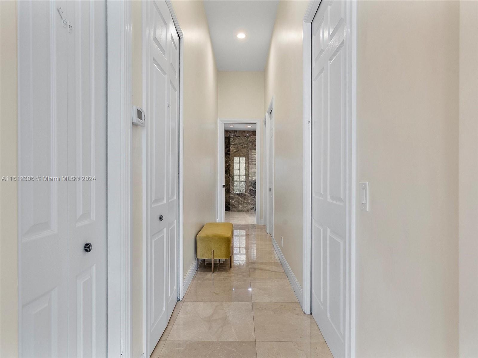 2481 Provence Cir, Weston, Florida image 36