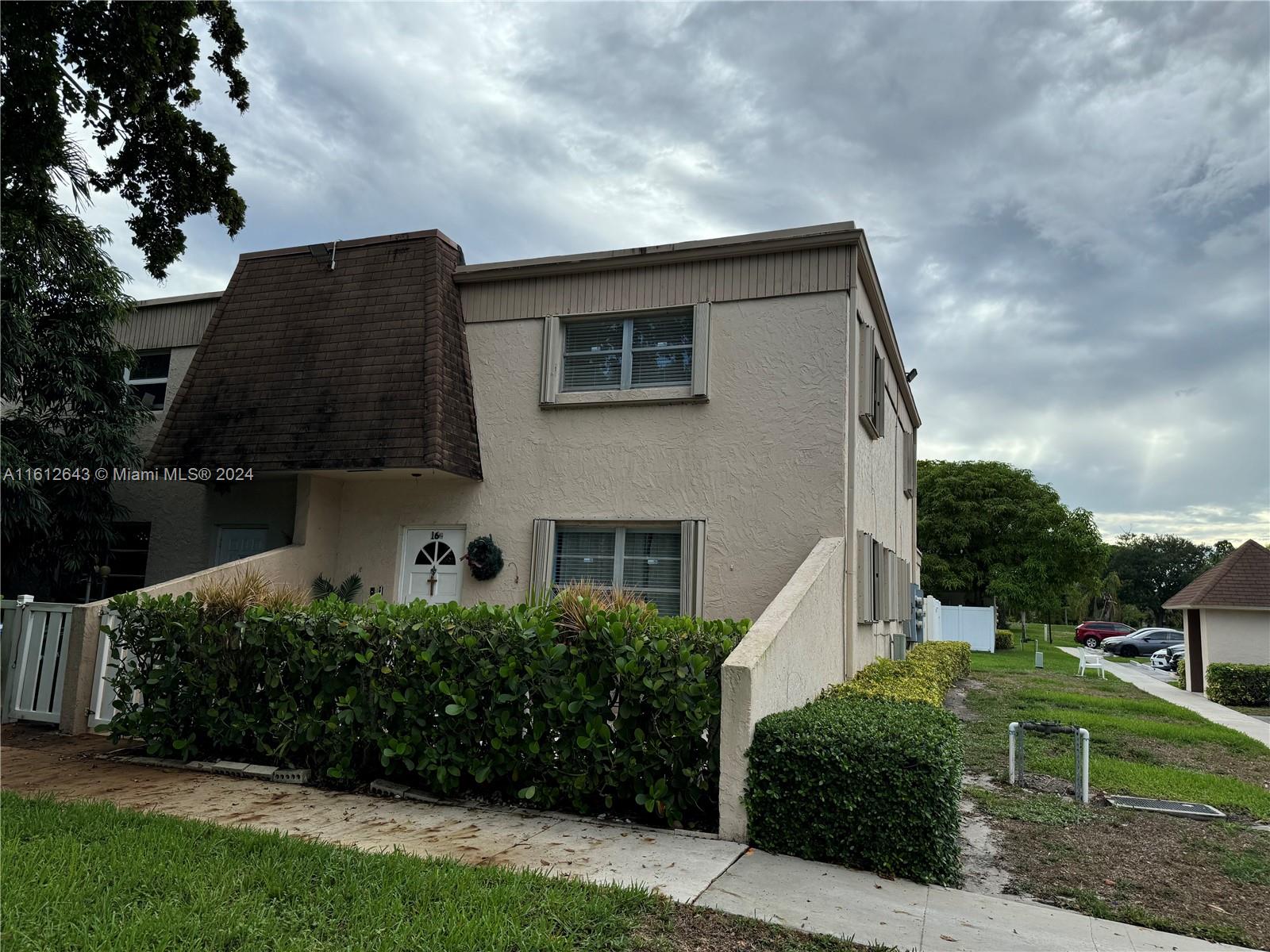 1413 NW 80th Ave #G, Margate, Florida image 1