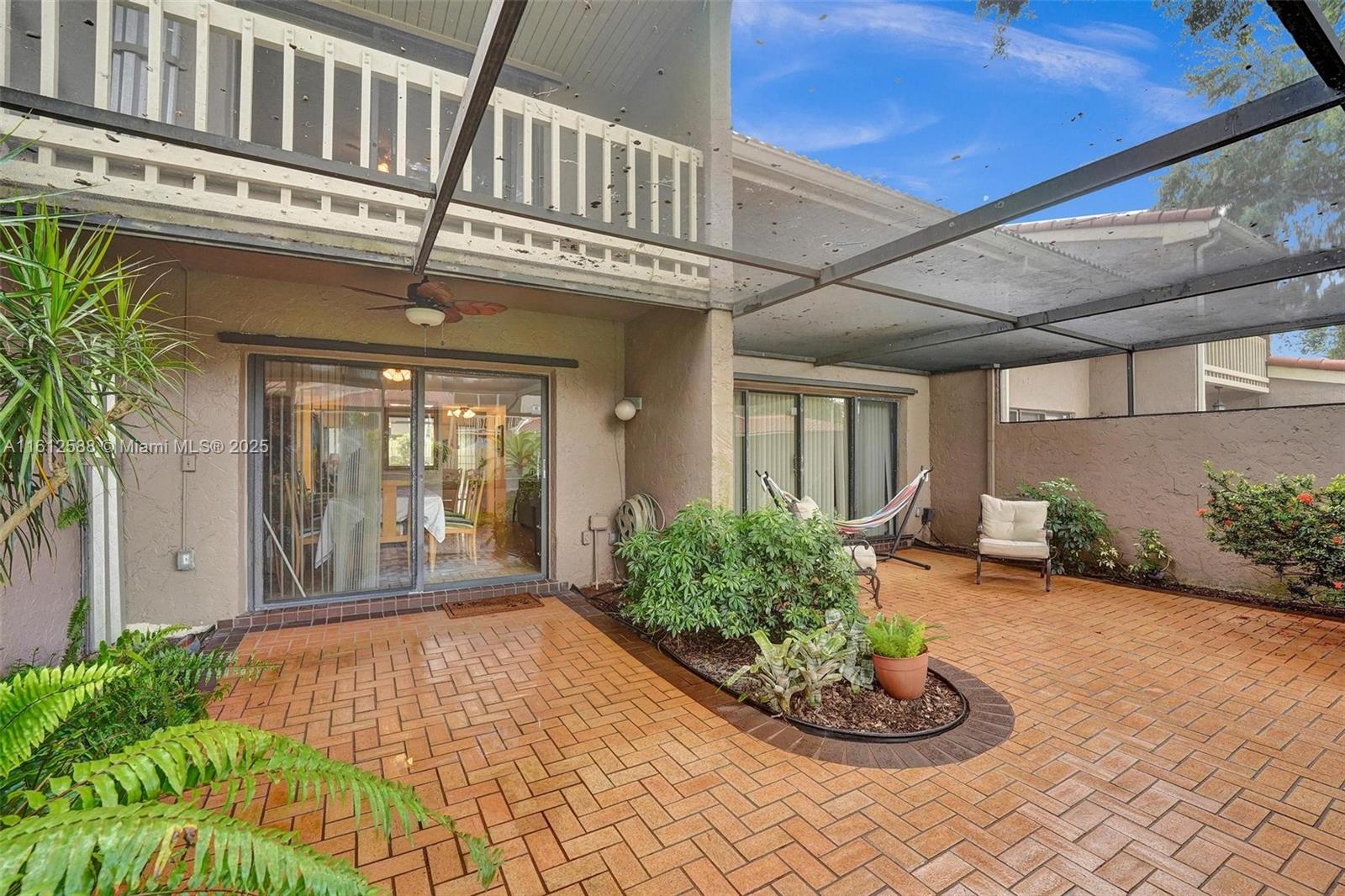 403 Bonnie Brae Way #24, Hollywood, Florida image 1