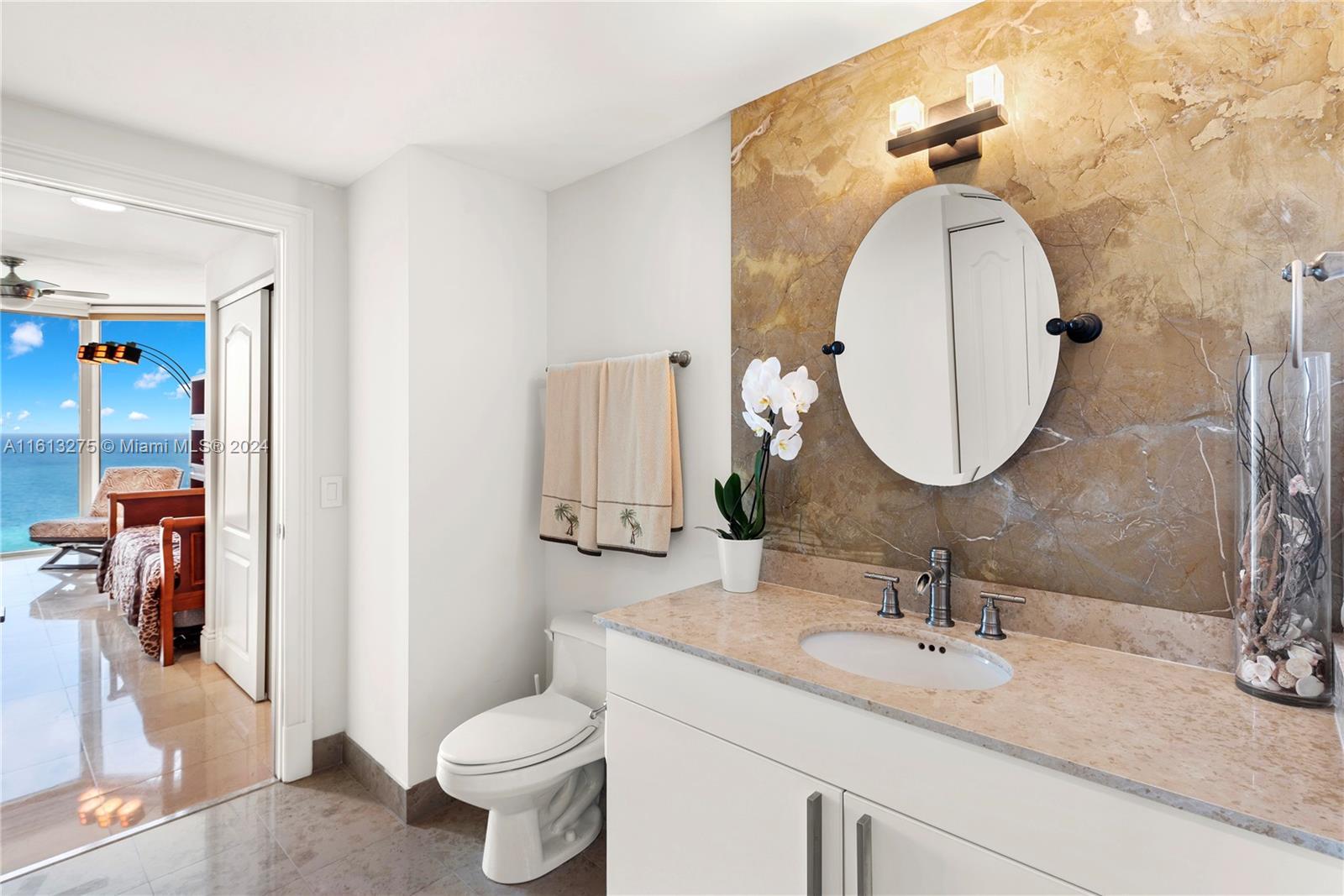 4779 Collins Ave #3102, Miami Beach FL 33140