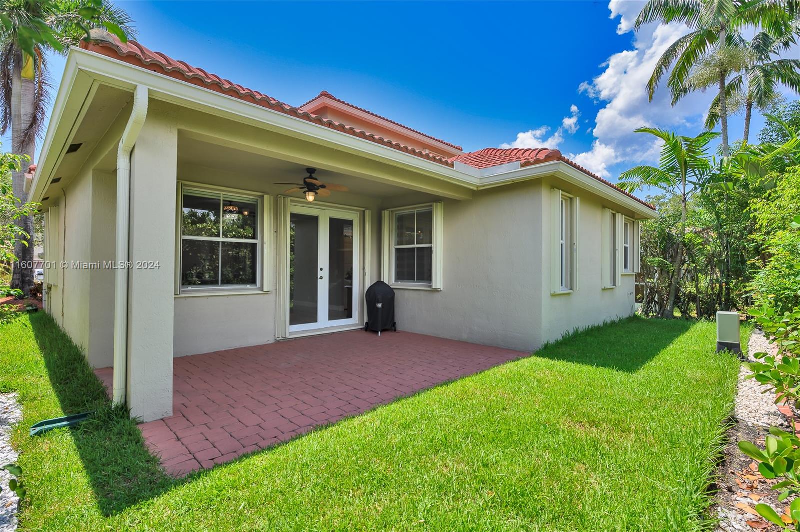 1632 NE Winterberry Ln, Weston, Florida image 28