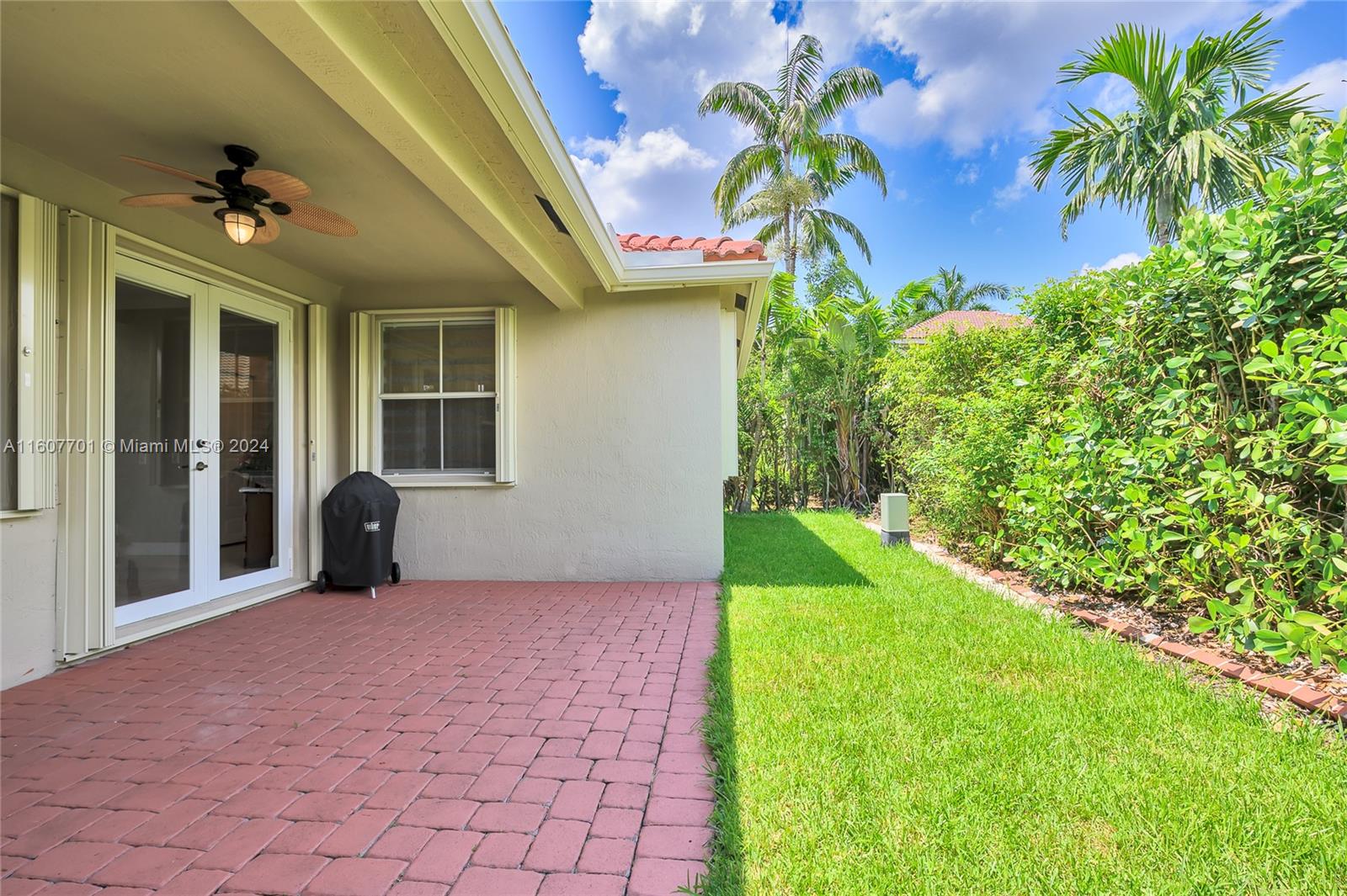 1632 NE Winterberry Ln, Weston, Florida image 30