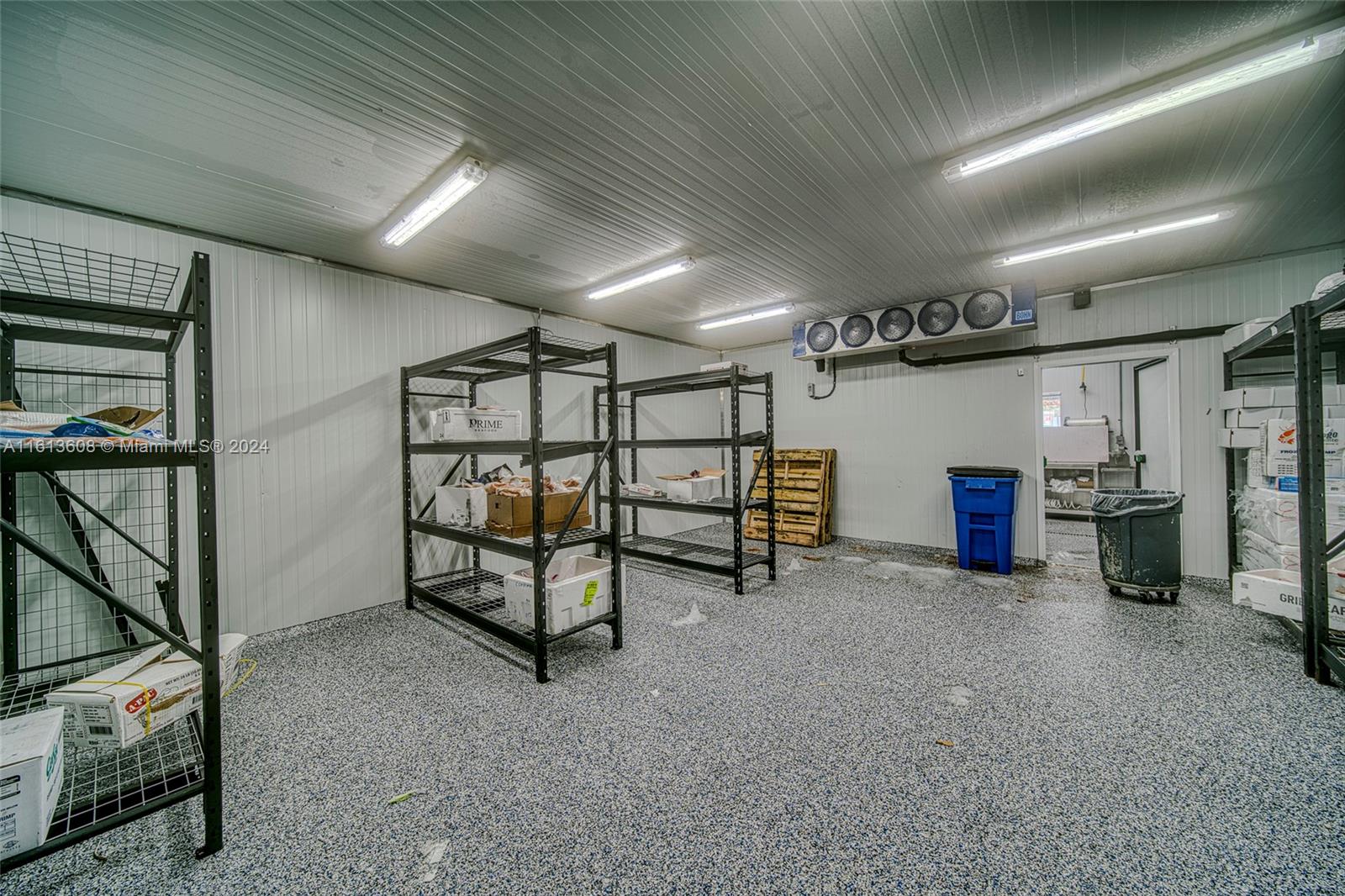 Top of The Line Fish & Seafood Market With Distribution In Miami