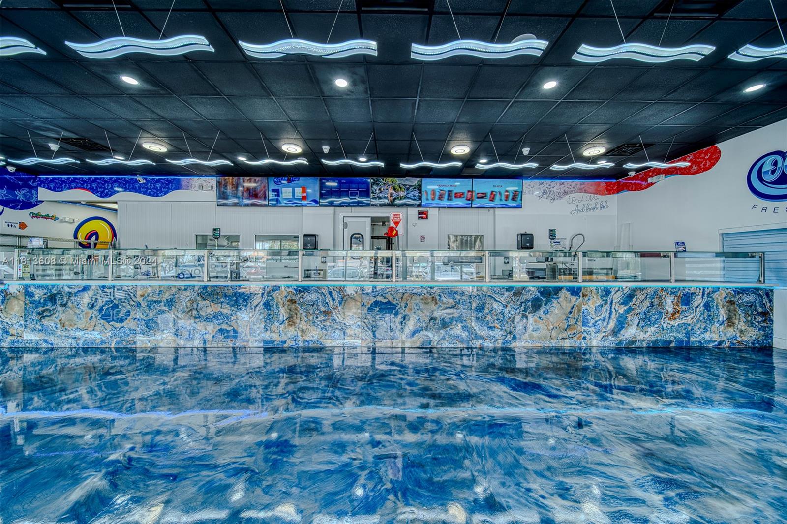 Top of The Line Fish & Seafood Market With Distribution In Miami