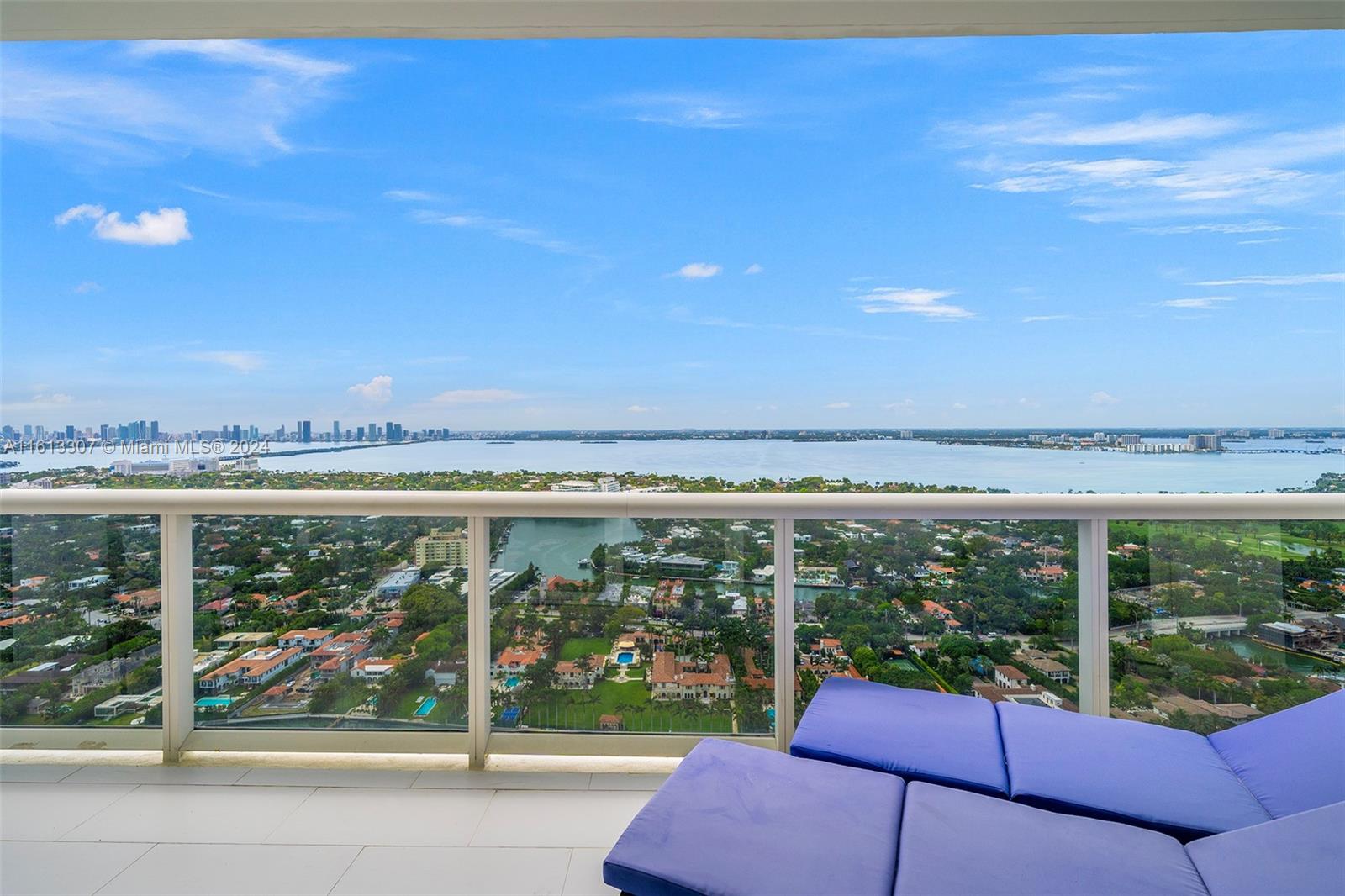 4779 Collins Ave #PH4306, Miami Beach FL 33140