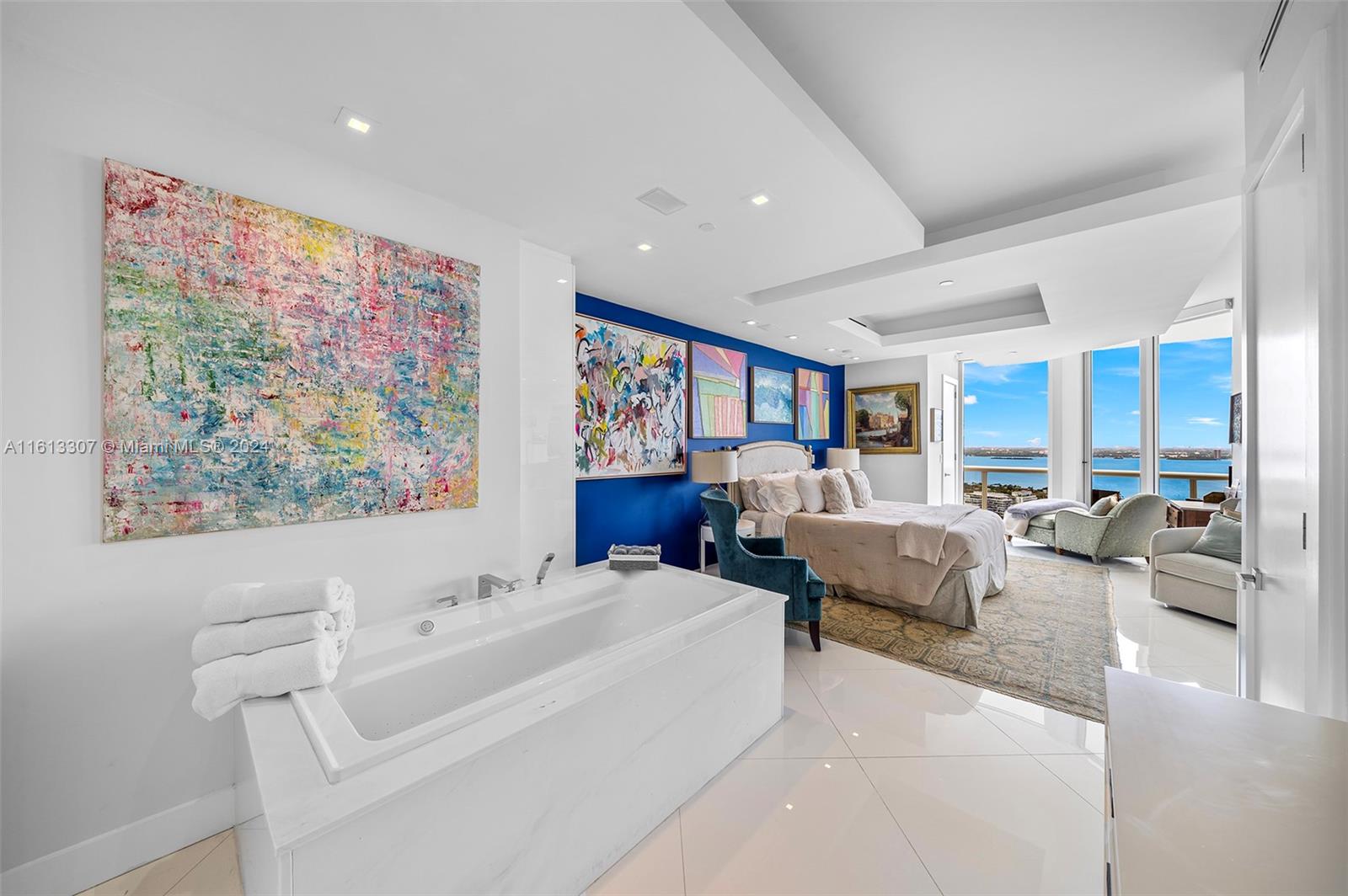 4779 Collins Ave #PH4306, Miami Beach FL 33140