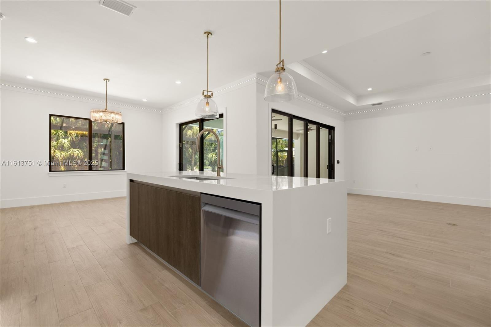 1587 W Golden Gate Blvd, Naples, Florida image 16