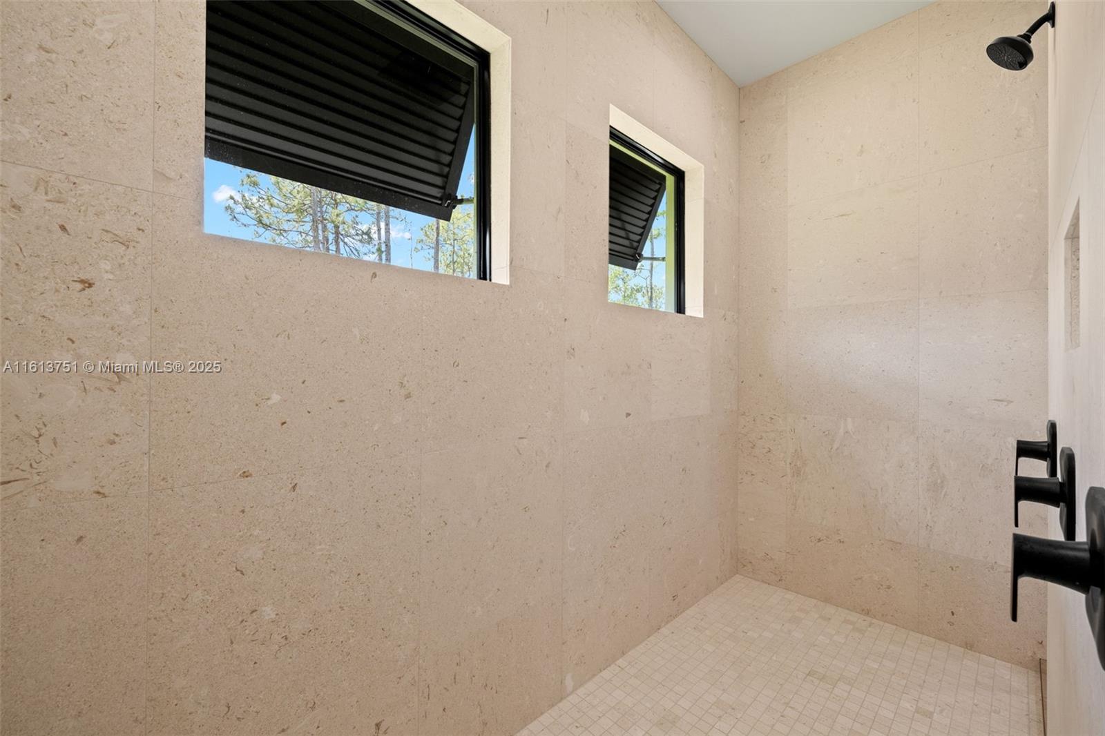 1587 W Golden Gate Blvd, Naples, Florida image 28