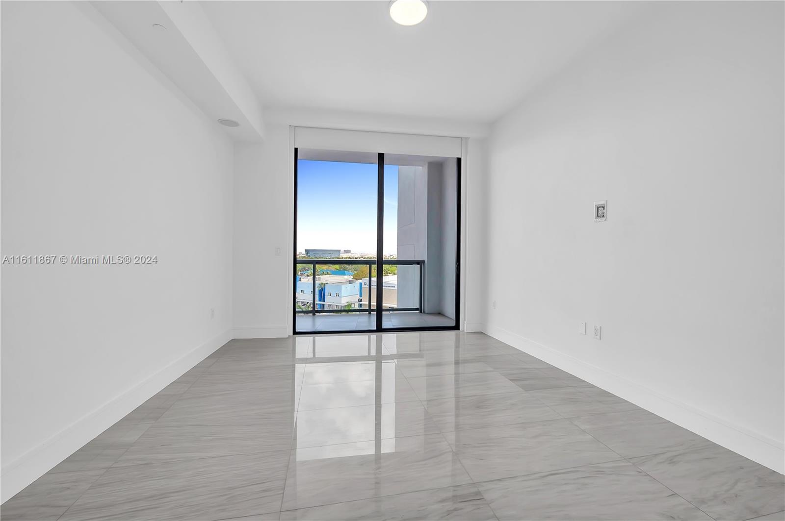 3300 NE 188th St #615, Aventura FL 33180