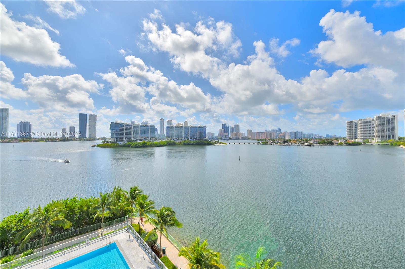 3300 NE 188th St #615, Aventura FL 33180