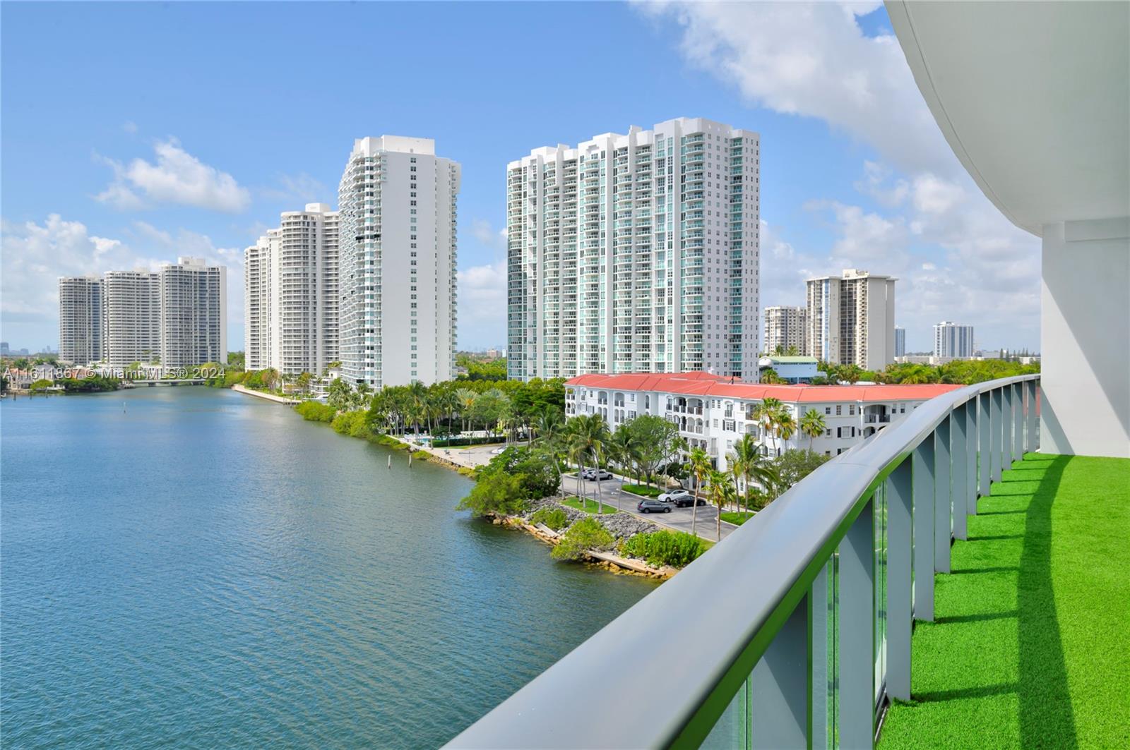 3300 NE 188th St #615, Aventura FL 33180
