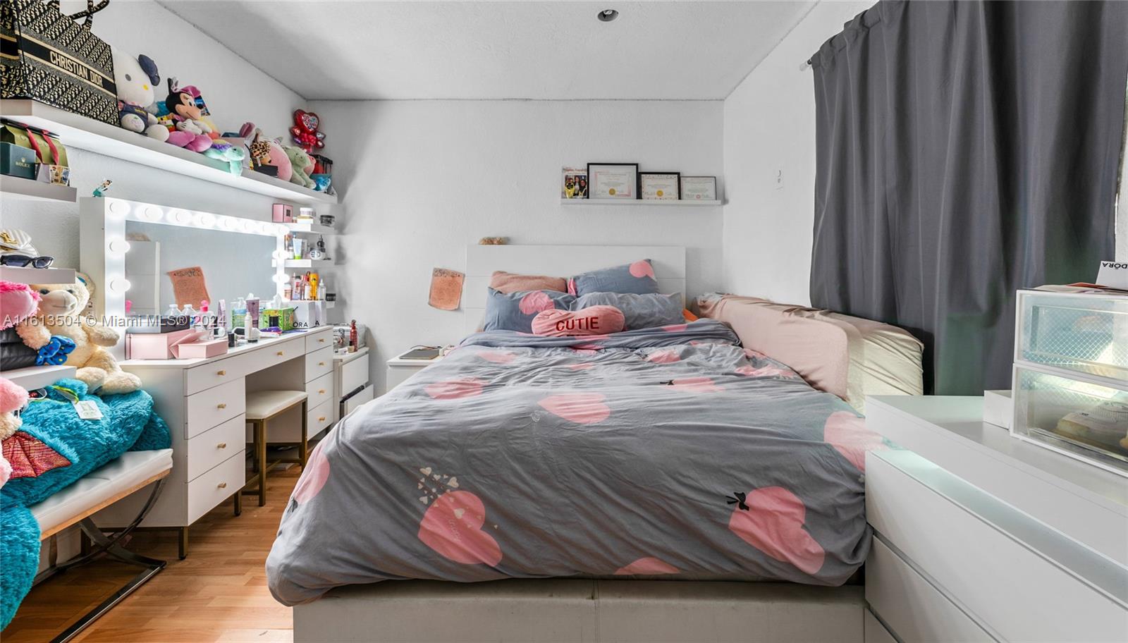 Listing Photo 8