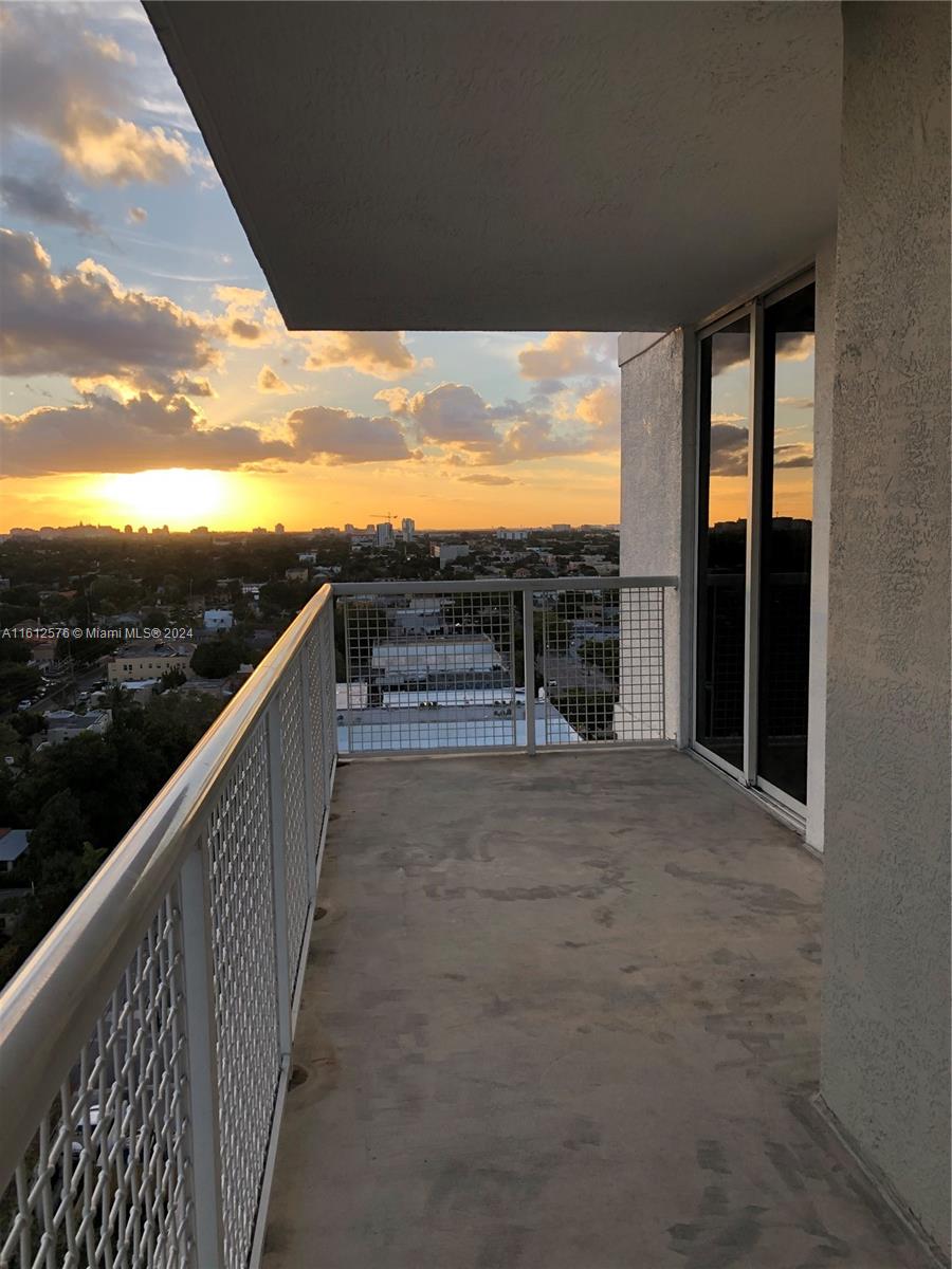 Listing Photo 11