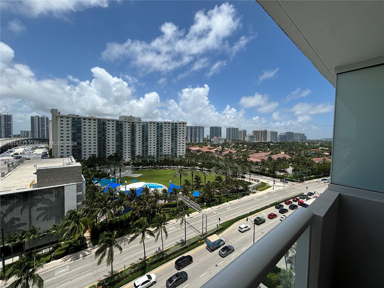 19201 Collins Ave #934, Sunny Isles Beach, Florida image 4