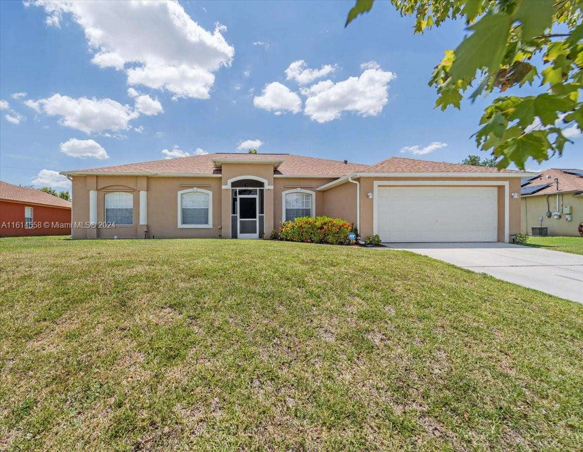 821 Carlfield Ave, Lehigh Acres, Florida image 1