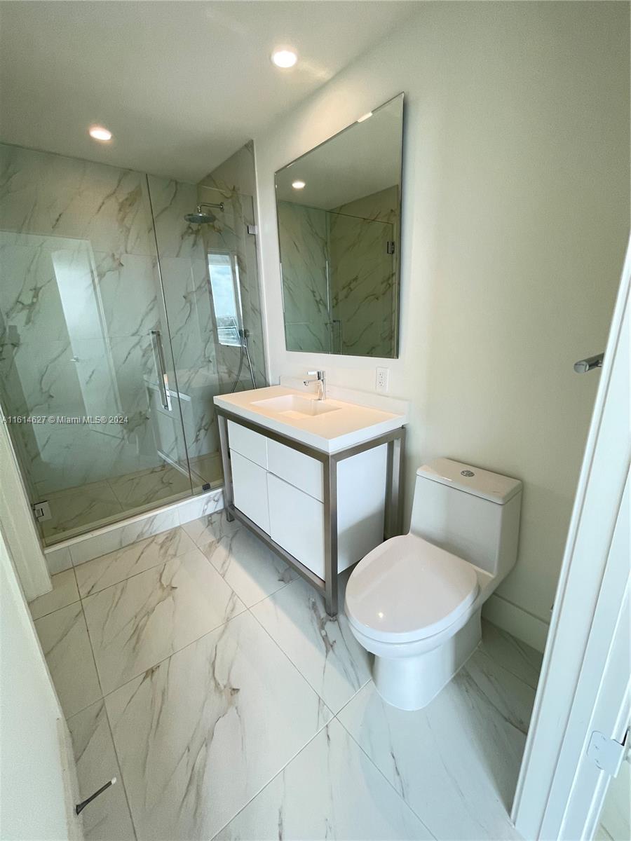 2000 Metropica Way #507, Sunrise, Florida image 15