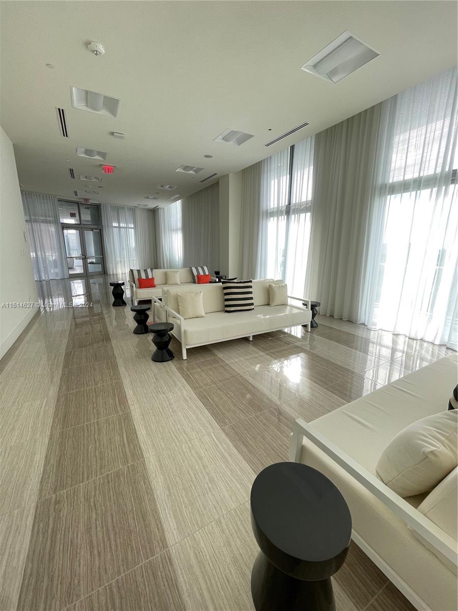 2000 Metropica Way #507, Sunrise, Florida image 38