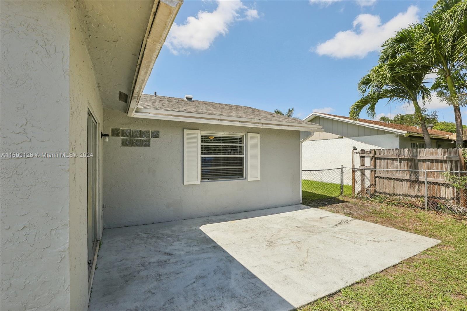 7830 NW 47th St, Lauderhill, Florida image 32