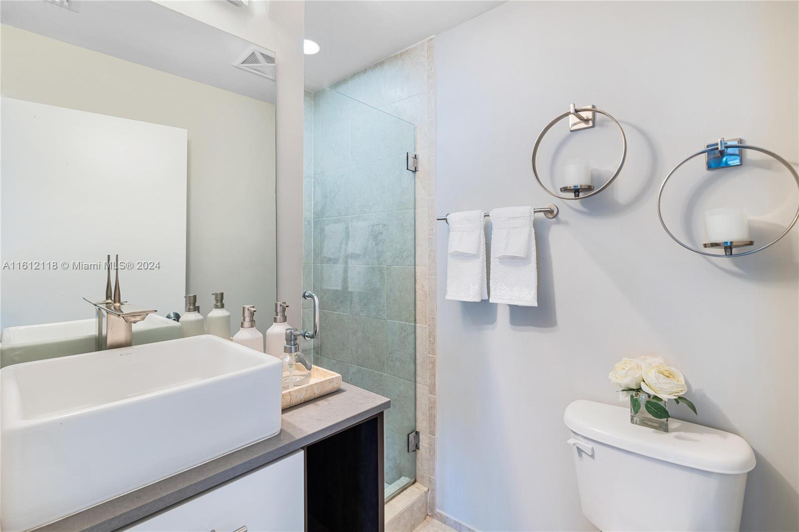 60 SW 13 St #4212, Miami FL 33130
